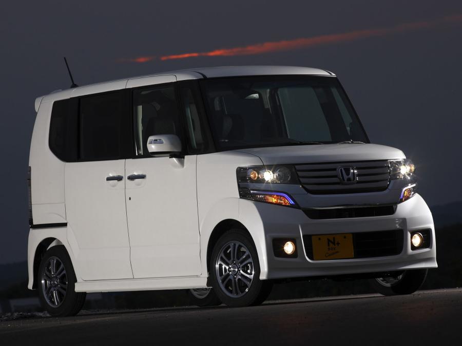  Honda N Box+ Custom G 2012 года  (фото 2 из 7)